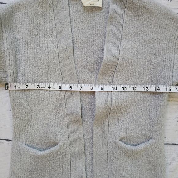 Wilfred	Size	S Aritzia Wool Ribbed Open Front Cardigan Grey Cozy Thick - Picture 5 of 8